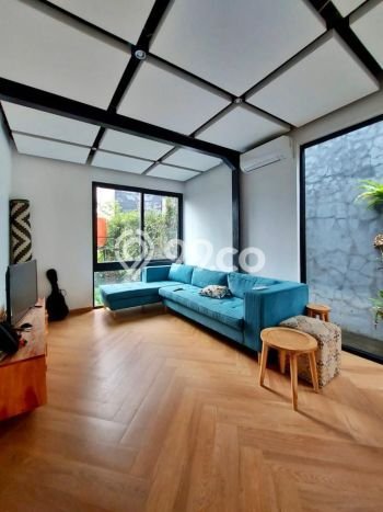 Disewakan! Rumah 3 Kamar Tidur &
2 Kamar Mandi di Cipete, Jakarta Selatan Disewakan! Rumah 3 Kamar Tidur &
2 Kamar Mandi di Cipete, Jakarta Selatan