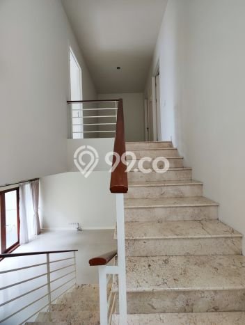 Jarang Ada! Rumah Sewa 3 Kamar Bagus Siap Huni Ampera Jarang Ada! Rumah Sewa 3 Kamar Bagus Siap Huni Ampera