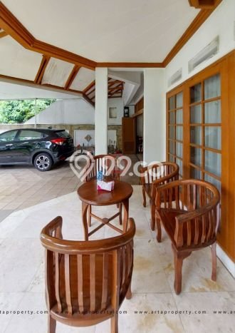 Rumah Elit Modern Siap Huni di Lebak Bulus Jakarta Selatan Rumah Elit Modern Siap Huni di Lebak Bulus Jakarta Selatan