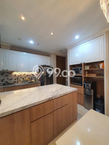 Apartemen Minimalis untuk Disewa, 3 Kamar di Jakarta Barat Apartemen Minimalis untuk Disewa, 3 Kamar di Jakarta Barat