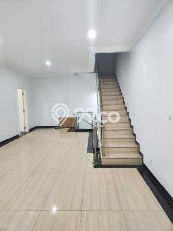 Ready to Use! Premium House LT 250m2 Desain Elegan di Kalideres Ready to Use! Premium House LT 250m2 Desain Elegan di Kalideres