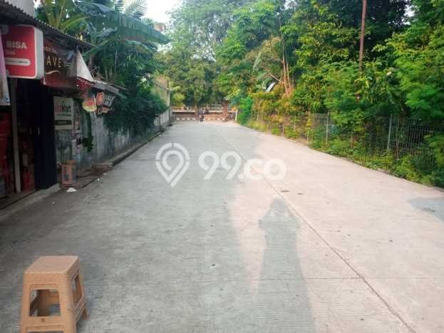 Komersial Bagus Dijual LB 110m2 Lokasi Strategis Jakarta Selatan Area Cocok untuk Berbisnis Komersial Bagus Dijual LB 110m2 Lokasi Strategis Jakarta Selatan Area Cocok untuk Berbisnis
