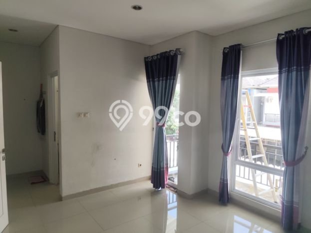 Jual Rumah Strategis Bagus Punya 3 KT di Cakung Jakarta Timur SHM Jual Rumah Strategis Bagus Punya 3 KT di Cakung Jakarta Timur SHM