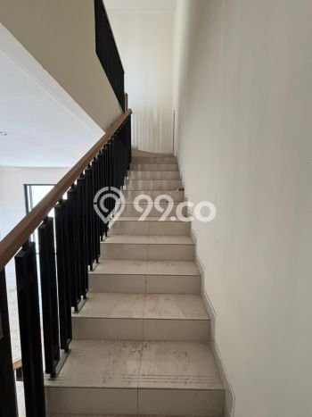Rumah Strategis Modern Lb 87m2 di Cakung, Jakarta Timur Rumah Strategis Modern Lb 87m2 di Cakung, Jakarta Timur