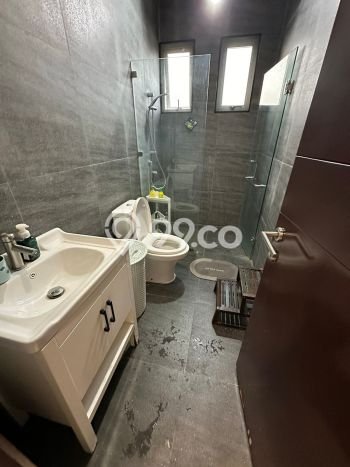 Siap Huni Hunian Elit 5 Kamar di Cakung Dekat ke Mana Saja Siap Huni Hunian Elit 5 Kamar di Cakung Dekat ke Mana Saja