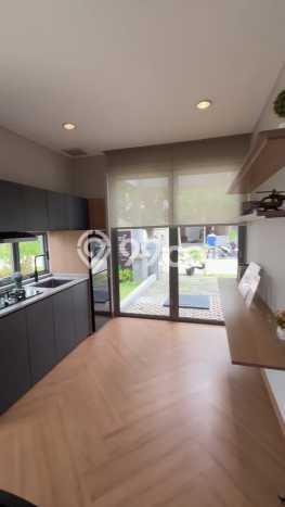 Dijual Rumah Eksklusif 2 KT di Harapan Indah, Bekasi Dijual Rumah Eksklusif 2 KT di Harapan Indah, Bekasi