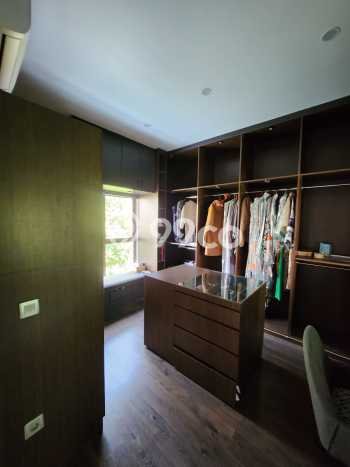 Rumah Elit Modern Tanpa Renovasi di Jakarta Garden City Jakarta Timur Rumah Elit Modern Tanpa Renovasi di Jakarta Garden City Jakarta Timur