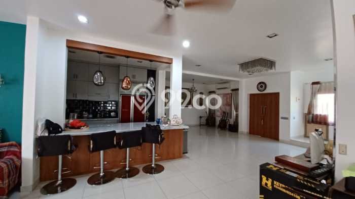 Rumah Elit Modern Tanpa Renovasi di Jakarta Garden City Jakarta Timur Rumah Elit Modern Tanpa Renovasi di Jakarta Garden City Jakarta Timur