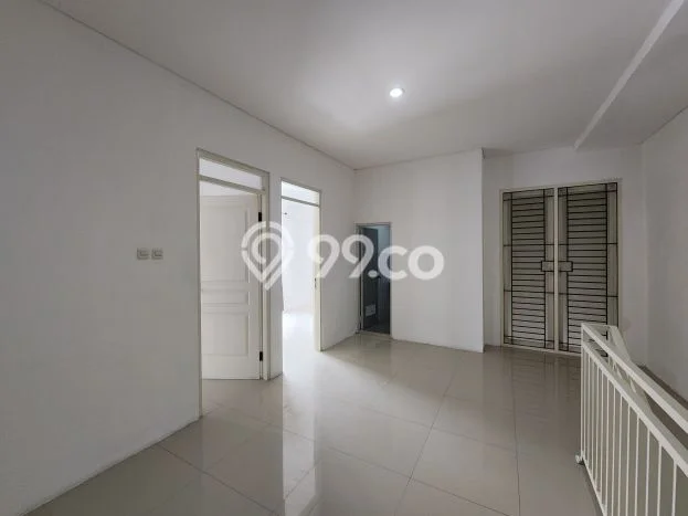 Rumah kawasan , Siap Huni, 3 KM, Akses Surabaya, Surabaya, Luas 120m2m² Bangunan 200m2m² Rumah kawasan , Siap Huni, 3 KM, Akses Surabaya, Surabaya, Luas 120m2m² Bangunan 200m2m²