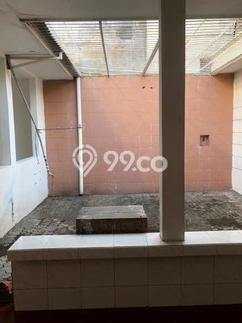 Rumah di , Akses ke Sekolah, LT 300m2m² Rumah di , Akses ke Sekolah, LT 300m2m²