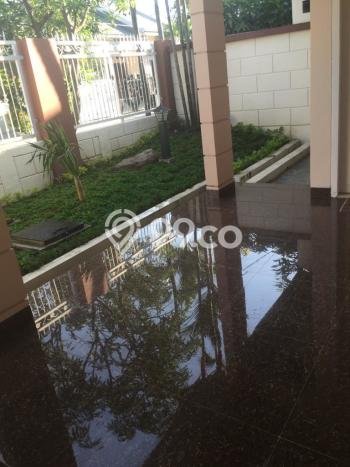 Rumah sewa siap pakai 4 KT di Medokan Ayu, Surabaya Rumah sewa siap pakai 4 KT di Medokan Ayu, Surabaya