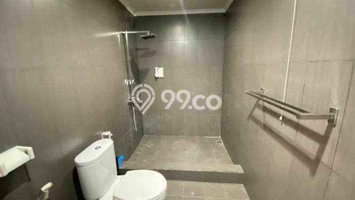 For Sale Rumah 3 Kamar Lokasi Strategis Nyaman dan Strategis di Lengkong For Sale Rumah 3 Kamar Lokasi Strategis Nyaman dan Strategis di Lengkong