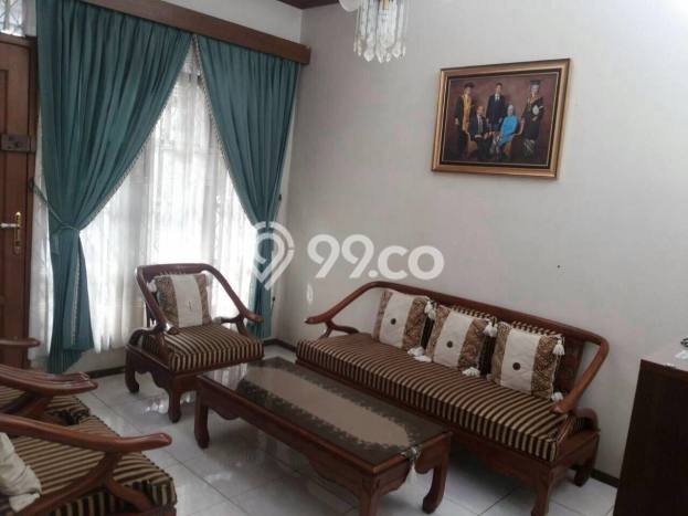 Dijual Cepat Rumah Favorit Siap Huni LB 240m2 di Antapani, Bandung Dijual Cepat Rumah Favorit Siap Huni LB 240m2 di Antapani, Bandung
