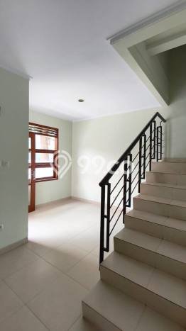 Rumah Strategis Minimalis Lb 92m2 di Mandalajati, Bandung Rumah Strategis Minimalis Lb 92m2 di Mandalajati, Bandung