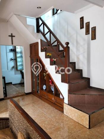 Jual Rumah Strategis Bagus Punya 3 KT di Antapani Bandung SHM Jual Rumah Strategis Bagus Punya 3 KT di Antapani Bandung SHM