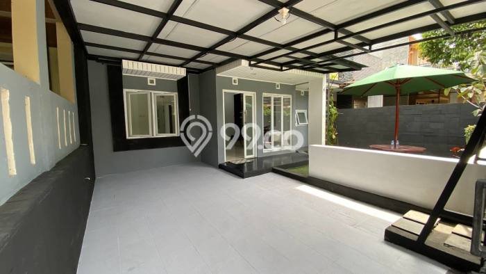 For Sale Rumah 3 Kamar Lokasi Strategis Nyaman dan Strategis di Lengkong For Sale Rumah 3 Kamar Lokasi Strategis Nyaman dan Strategis di Lengkong