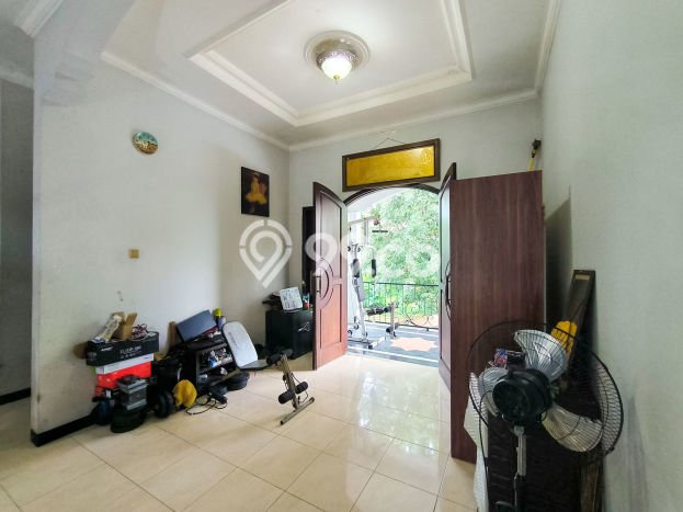 Dijual Rumah Elit Exclusive di Pesanggrahan, Jakarta Selatan Dijual Rumah Elit Exclusive di Pesanggrahan, Jakarta Selatan