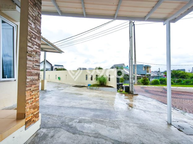 Rumah Elit LB 110m2 Siap Pakai Desain Elegan di Tanah Sareal, Bogor Rumah Elit LB 110m2 Siap Pakai Desain Elegan di Tanah Sareal, Bogor