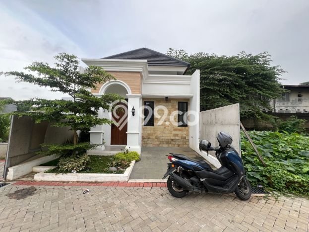 For Sale Rumah 2 Kamar Lokasi Strategis Nyaman dan Strategis di Beji For Sale Rumah 2 Kamar Lokasi Strategis Nyaman dan Strategis di Beji