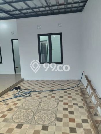 SEGERA MILIKI! Rumah di Sawangan, Depok, Luas 72m² Bangunan 40m² SEGERA MILIKI! Rumah di Sawangan, Depok, Luas 72m² Bangunan 40m²