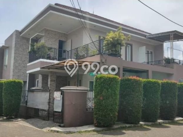 Rumah Modern Cantik 4 Kamar Bisa Langsung Pindah di Setu Rumah Modern Cantik 4 Kamar Bisa Langsung Pindah di Setu