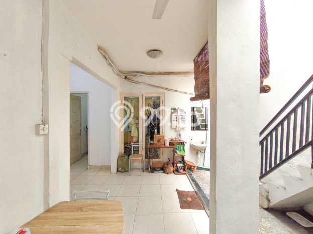Hunian Cantik Modern Lb 120m2 di Serpong, Tangerang Selatan Hunian Cantik Modern Lb 120m2 di Serpong, Tangerang Selatan