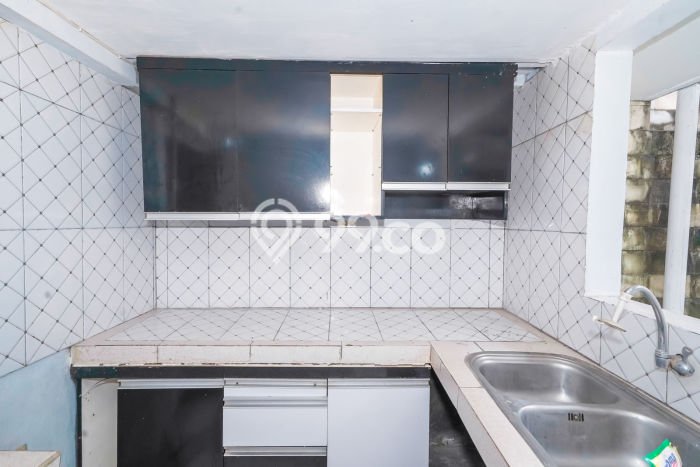 Jual Rumah Bagus Siap Huni LB 150m2 di Ciputat Timur, Tangerang Selatan Jual Rumah Bagus Siap Huni LB 150m2 di Ciputat Timur, Tangerang Selatan