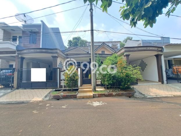For Sale Rumah 4 Kamar Lokasi Ideal Bagus dan Strategis di Serpong Utara For Sale Rumah 4 Kamar Lokasi Ideal Bagus dan Strategis di Serpong Utara