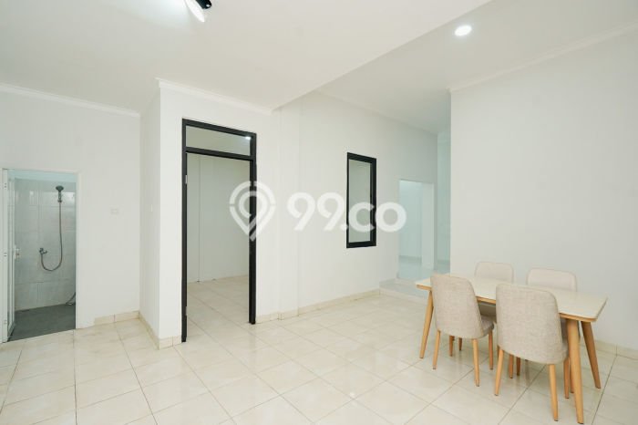 Rumah Kawasan Cakung, LT 105m², Bangunan 105m² Rumah Kawasan Cakung, LT 105m², Bangunan 105m²