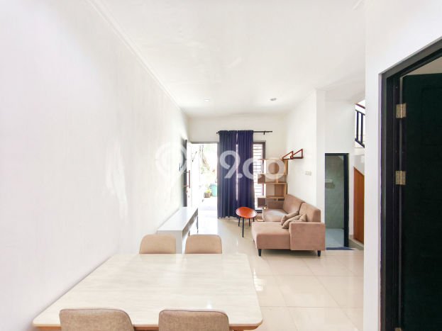 Dijual Rumah 3 Kamar Lokasi Ideal Bagus dan Strategis di Ciputat Dijual Rumah 3 Kamar Lokasi Ideal Bagus dan Strategis di Ciputat
