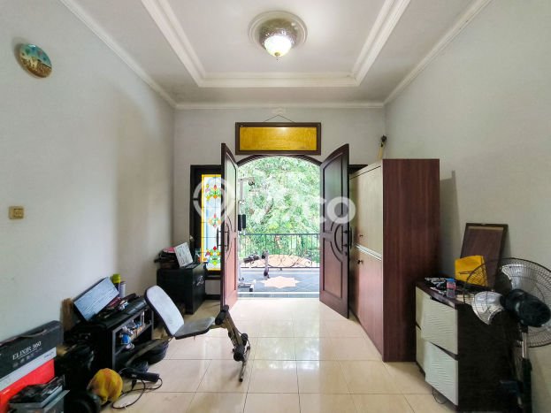 Dijual Rumah Elit Exclusive di Pesanggrahan, Jakarta Selatan Dijual Rumah Elit Exclusive di Pesanggrahan, Jakarta Selatan