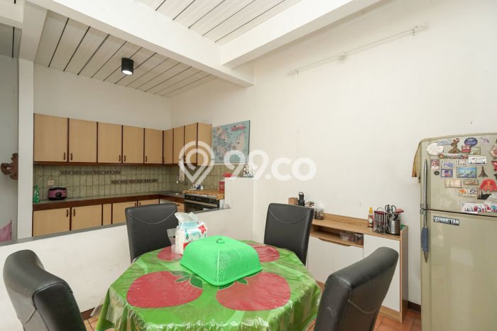 Dijual Rumah Premium dengan Fasilitas Sekitar Komplit di Cipayung, Jakarta Timur Dijual Rumah Premium dengan Fasilitas Sekitar Komplit di Cipayung, Jakarta Timur
