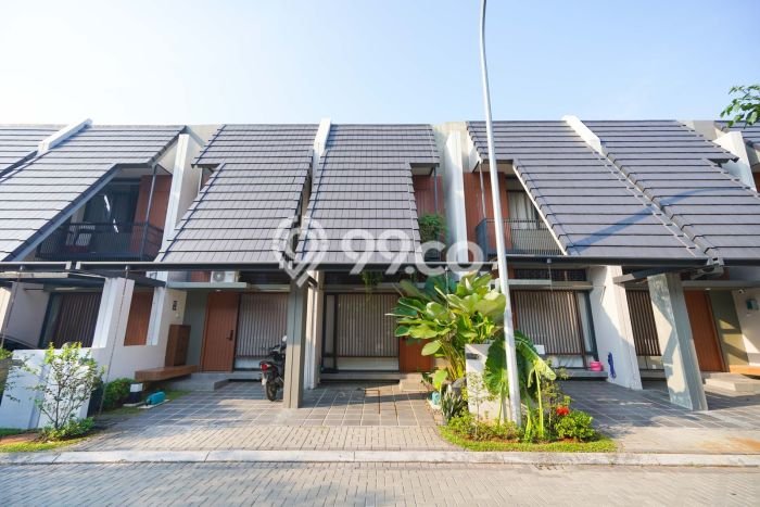 Jual Rumah Eksklusif 2 KT di BSD, Tangerang Jual Rumah Eksklusif 2 KT di BSD, Tangerang