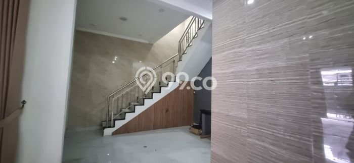 Dijual Hunian Rumah Terawat 3 KT di Citayam, Depok Dijual Hunian Rumah Terawat 3 KT di Citayam, Depok