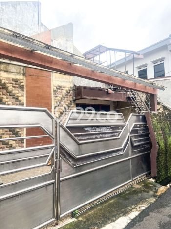 Dijual Rumah Minimalis Bagus Punya 4 KT di Menteng Jakarta Pusat SHM Dijual Rumah Minimalis Bagus Punya 4 KT di Menteng Jakarta Pusat SHM