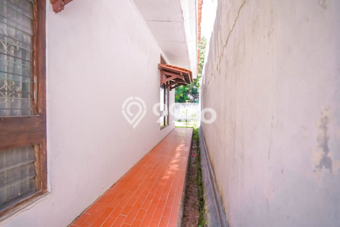 Hunian Mewah LB 200m2 Siap Pakai Desain Elegan di Lebak Bulus, Jakarta Selatan Hunian Mewah LB 200m2 Siap Pakai Desain Elegan di Lebak Bulus, Jakarta Selatan