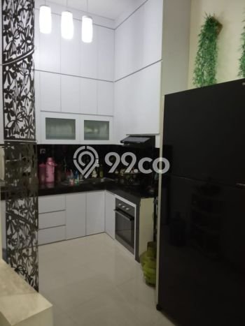 BEST INVESTMENT! Rumah area Cibubur, LT 120m² LB 220m² BEST INVESTMENT! Rumah area Cibubur, LT 120m² LB 220m²