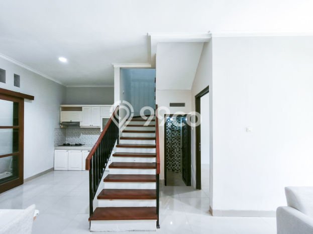 Rumah Modern Minimalis 5 Kamar Bisa Langsung Pindah di Cinere Rumah Modern Minimalis 5 Kamar Bisa Langsung Pindah di Cinere