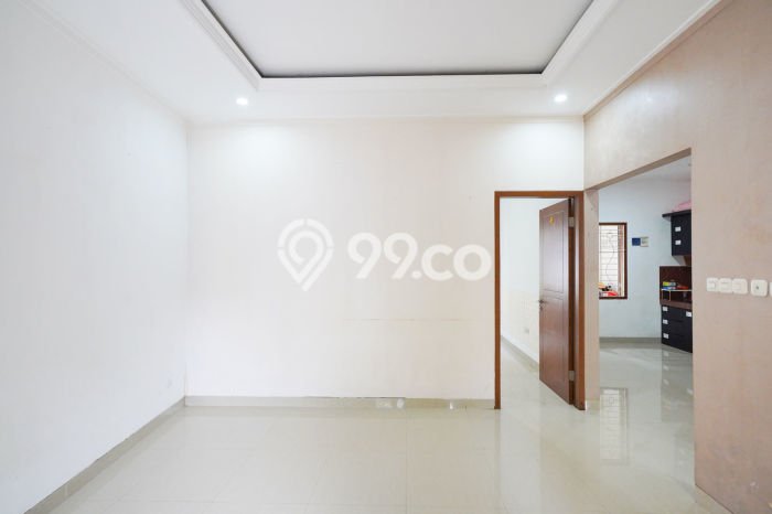 Dijual Cepat Rumah Favorit Siap Huni LB 70m2 di Ciracas, Jakarta Timur Dijual Cepat Rumah Favorit Siap Huni LB 70m2 di Ciracas, Jakarta Timur
