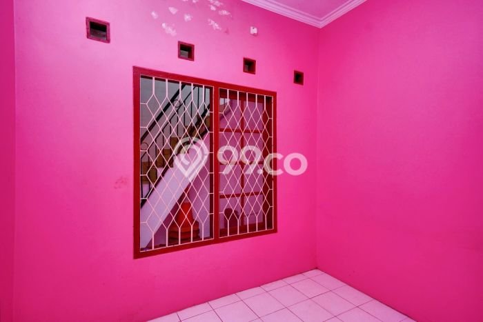 Dijual Rumah 4 Kamar Lokasi Strategis Bagus dan Strategis di Mustikajaya Dijual Rumah 4 Kamar Lokasi Strategis Bagus dan Strategis di Mustikajaya