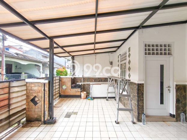 Dijual Rumah Strategis Bagus Punya 2 KT di Serpong Tangerang Selatan SHM Dijual Rumah Strategis Bagus Punya 2 KT di Serpong Tangerang Selatan SHM