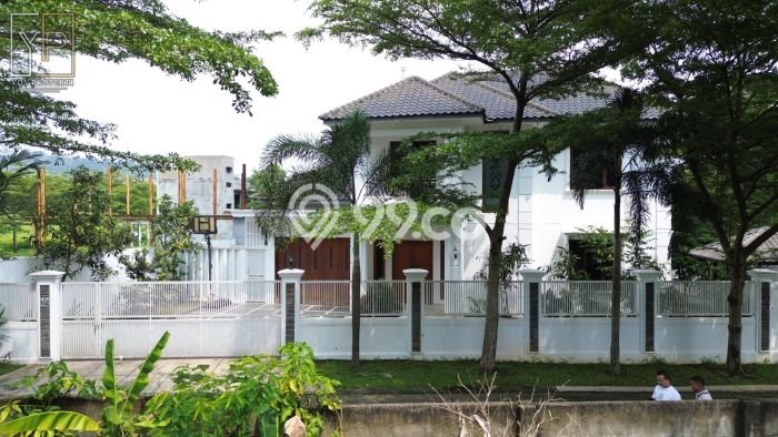 Rumah Luxury Modern Siap Huni di Sentul City Bogor Rumah Luxury Modern Siap Huni di Sentul City Bogor