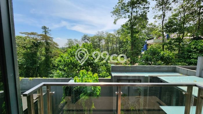 Dijual Rumah Mewah Elegan Dengan View Cantik di Sentul City, Bogor Dijual Rumah Mewah Elegan Dengan View Cantik di Sentul City, Bogor