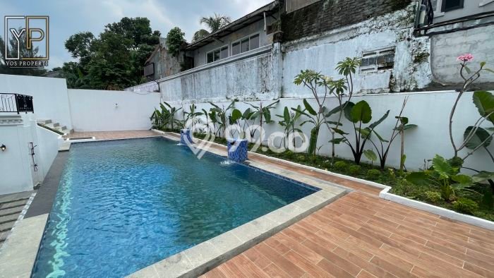 Hunian Mewah LB 490m2 Siap Pakai Desain Elegan di Sentul City, Bogor Hunian Mewah LB 490m2 Siap Pakai Desain Elegan di Sentul City, Bogor