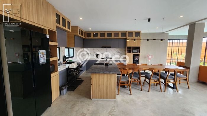 Ready to Use! Premium House LT 351m2 Desain Modern di Sentul City Ready to Use! Premium House LT 351m2 Desain Modern di Sentul City