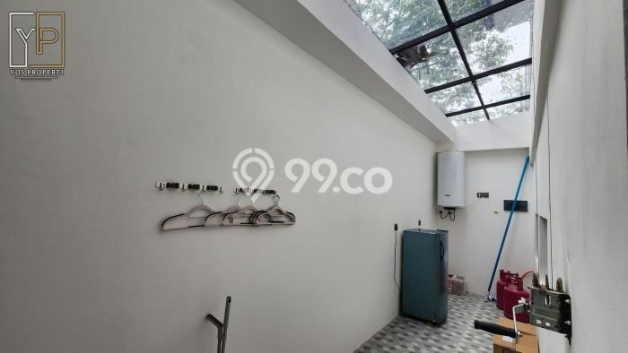 Ready to Use! Premium House LT 351m2 Desain Modern di Sentul City Ready to Use! Premium House LT 351m2 Desain Modern di Sentul City