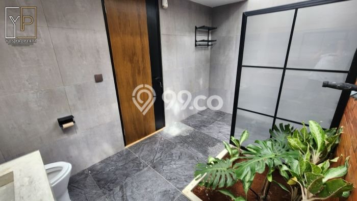 Ready to Use! Premium House LT 351m2 Desain Modern di Sentul City Ready to Use! Premium House LT 351m2 Desain Modern di Sentul City
