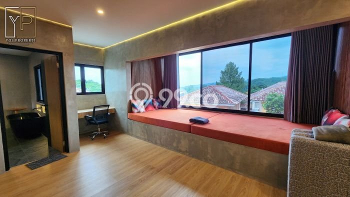 Ready to Use! Premium House LT 351m2 Desain Modern di Sentul City Ready to Use! Premium House LT 351m2 Desain Modern di Sentul City