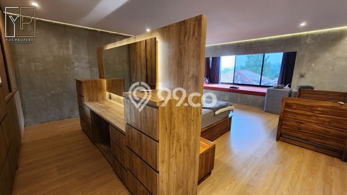 Ready to Use! Premium House LT 351m2 Desain Modern di Sentul City Ready to Use! Premium House LT 351m2 Desain Modern di Sentul City