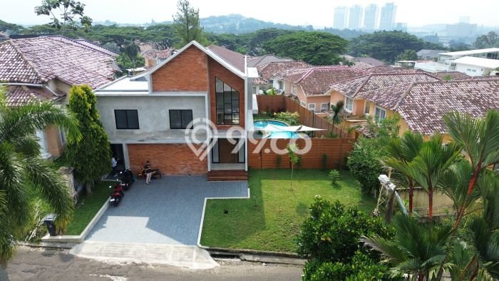 Ready to Use! Premium House LT 351m2 Desain Modern di Sentul City Ready to Use! Premium House LT 351m2 Desain Modern di Sentul City